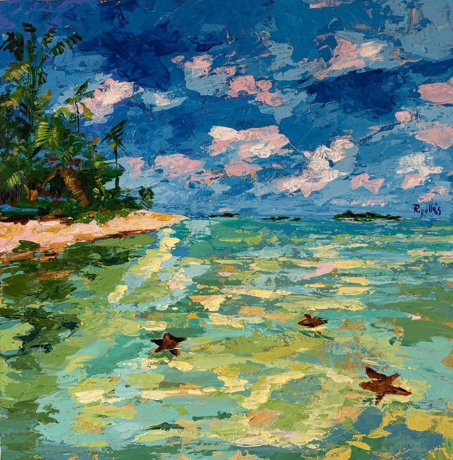 Cuadro de una playa tropical con arena blanca y palmeras. En primer plano estrellas de mar que se transparentan. El cielo con algunas nubes color rosa.